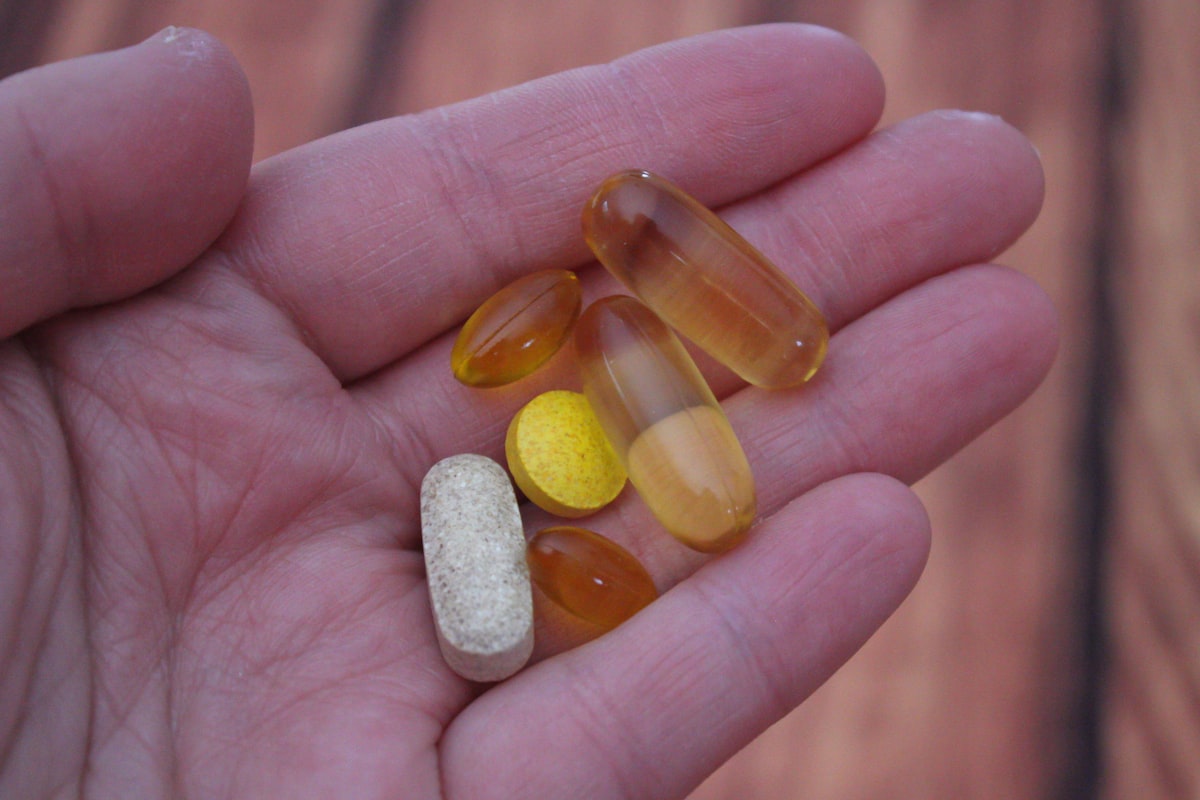 Vitamins and minerals for male wellness